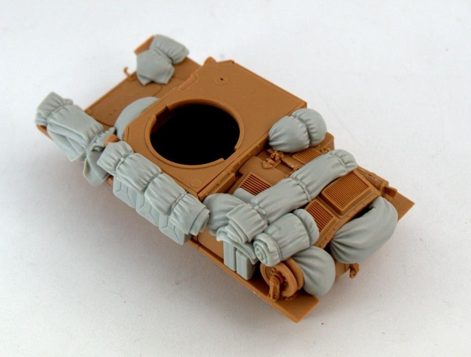 Panzer Art RE35-467 Stowage set for Carro Armato L6/40 1/35 – Bild 3