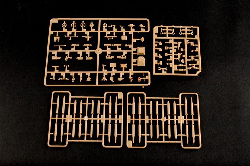 Trumpeter 01598 allemand KRUPP STEYR WAFFENTRAGER (1/35) – image 6