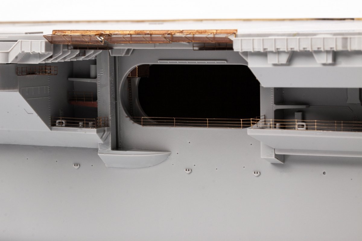 Eduard 53283 USS Constellation CV-64 part 3 - railings &amp;amp; safety nets TRUMPETER 1/350 – imagen 6
