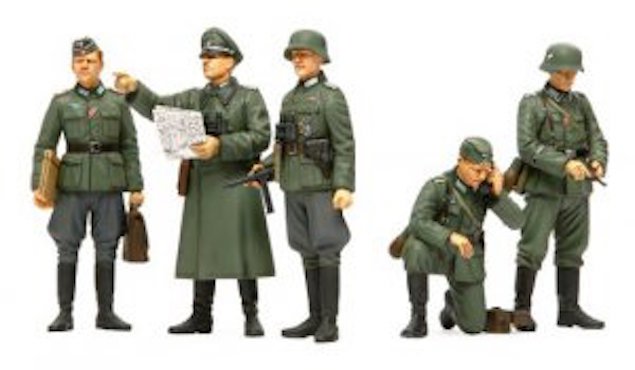 Tamiya 35298 German Field Commander Set 1/35 – image 2