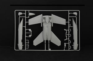 Italeri 2823 F/A-18F US Navy Special Colors 1/48 – image 10
