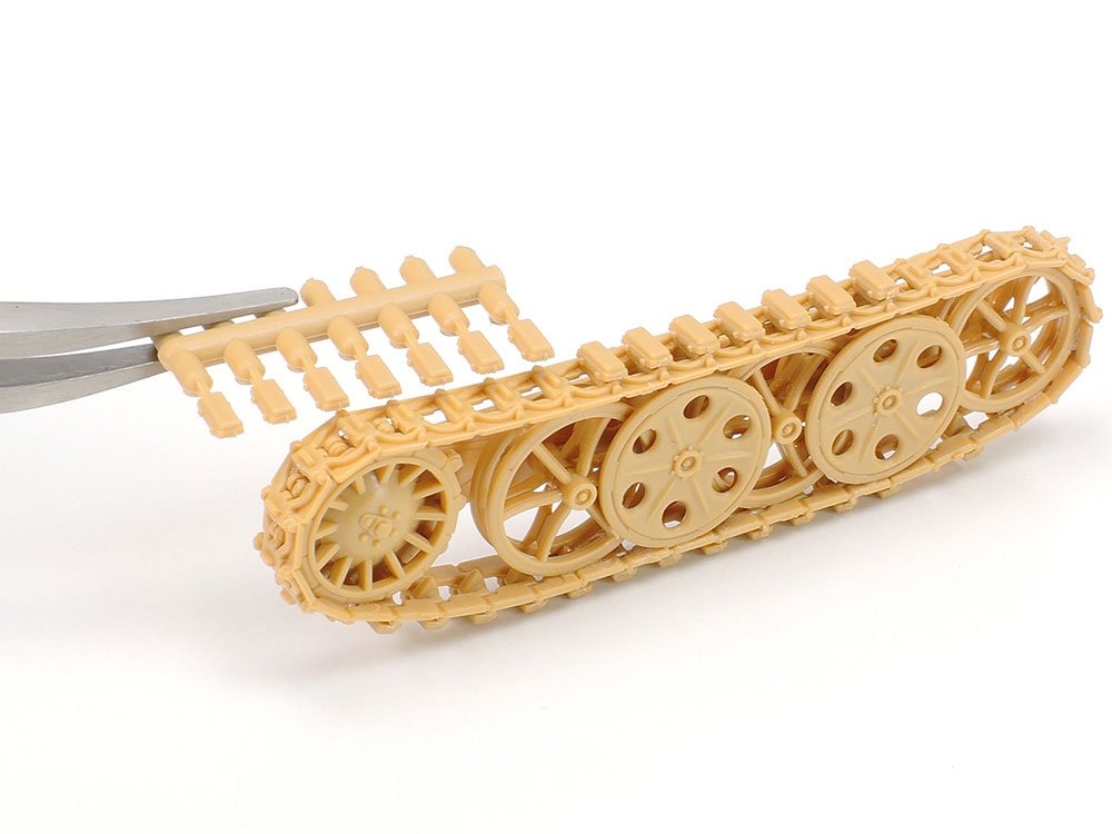 Tamiya 35377 German Sd.Kfz.2 Kettenkraftrad Mid-Production 1/35 – imagen 9