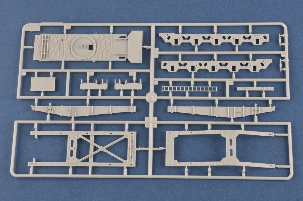 Hobby Boss 82961 German KARL-Geraet 040/041 on Railway Transport Carrier 1/72 – Bild 11