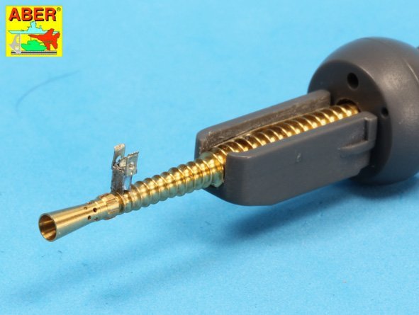 Aber 16L-06 Zestaw dwóch luf ZB 37 do czołgu Pz 38(t) / Set of two barrels ZB 37 for Panzer 38(t) 1/16 – immagine 9