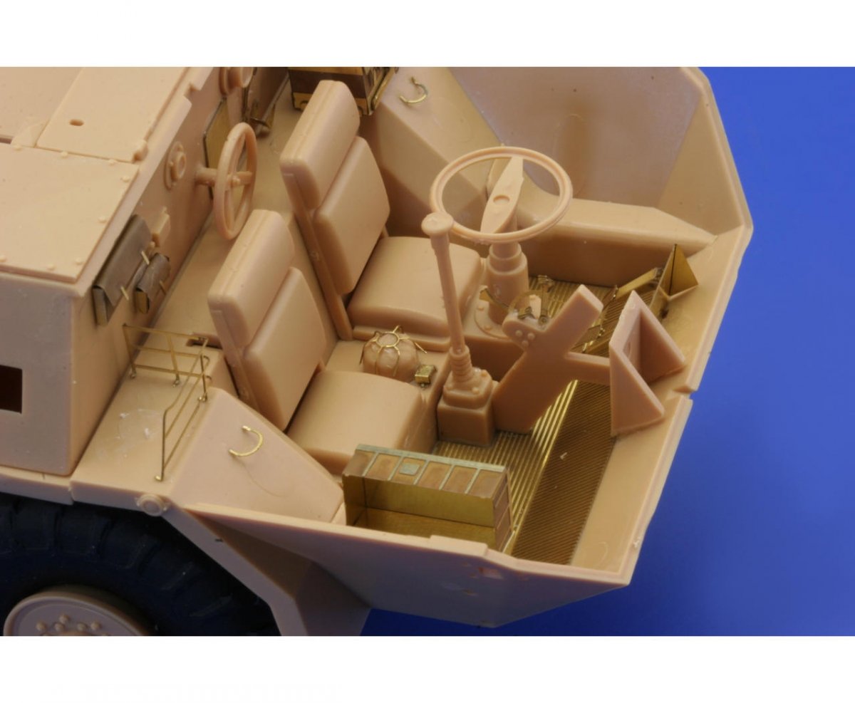 Eduard 36179 Intérieur DANA 152 mm ShkH vz.77 1/35 Hobby Boss – image 2