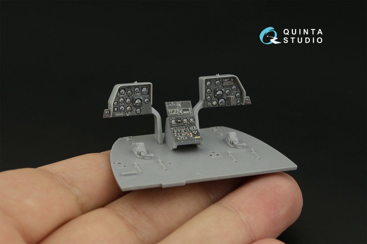 Intérieur imprimé en 3D et coloré sur papier décalcomanie (Zvezda) pour le Mi-17 (Mi-8MT version export) de Quinta Studio QDS-48354 (petite version) à l&amp;#39;échelle 1/48 – image 11