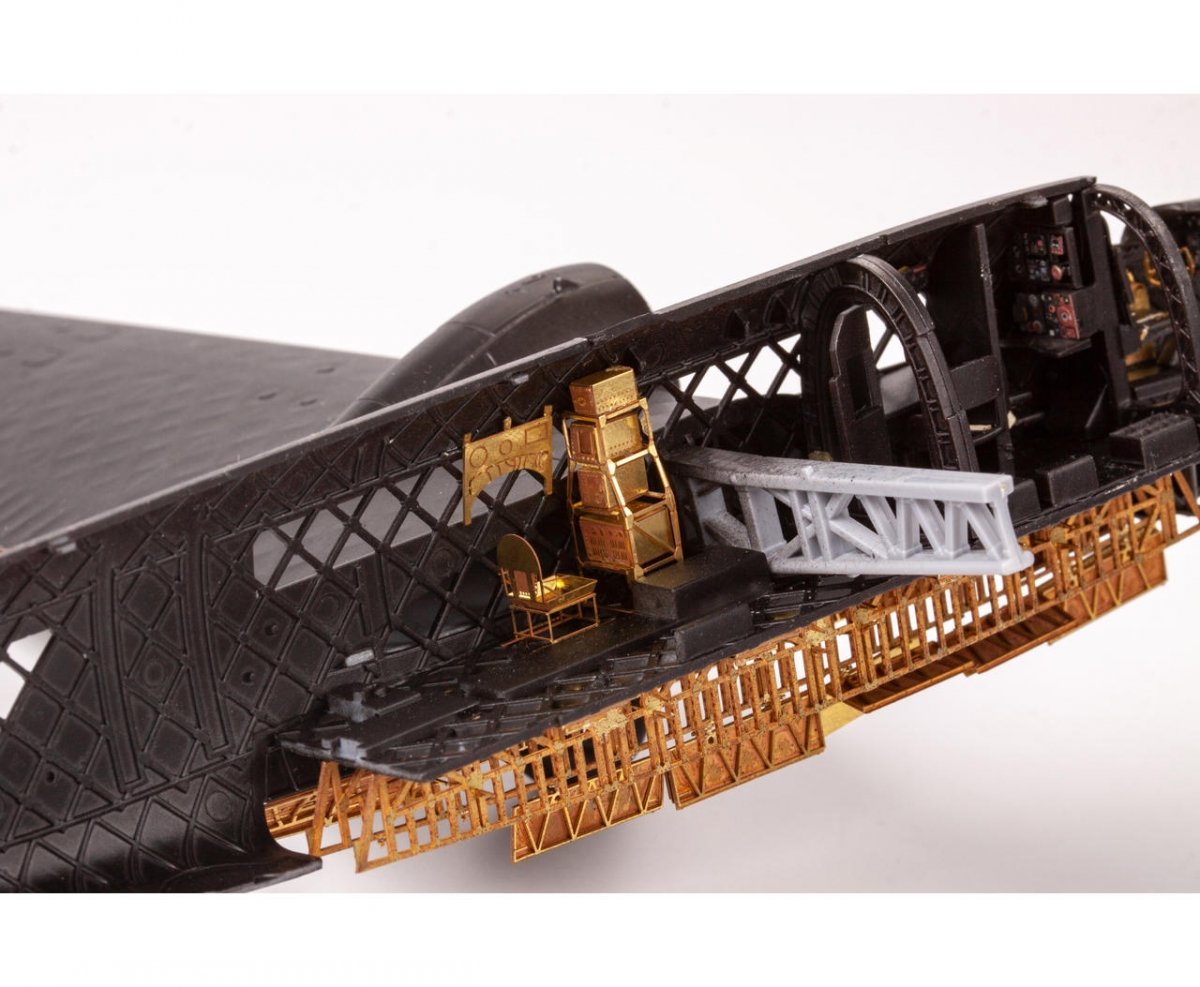 Maquette Eduard 73704 Wellington GR Mk. VIII pour Airfix au 1/72 – image 9