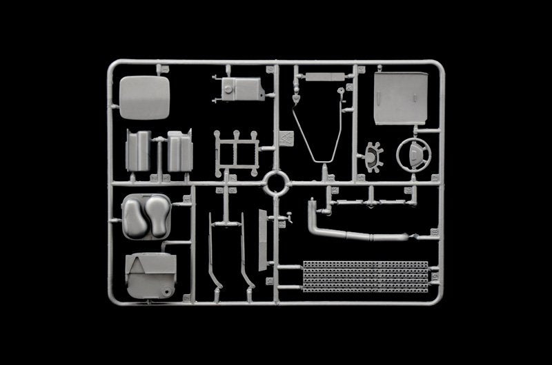 Italeri 3916 MAN TGX XXL D38 1/24 – image 11
