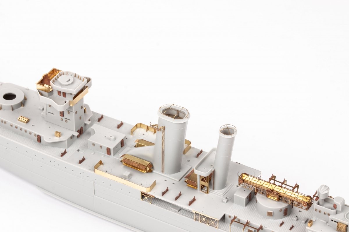 Eduard 53265 HMS York TRUMPETER 1/350 – zdjęcie 2