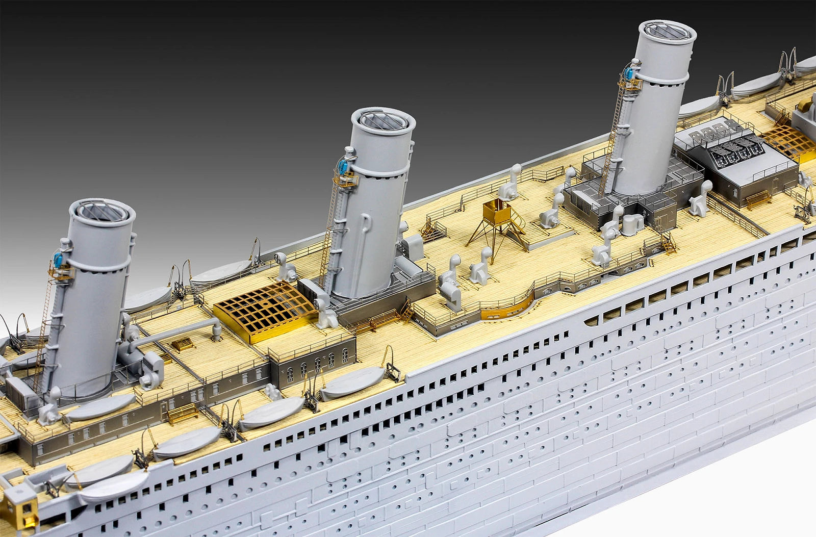 Revell 05243 Titanic Platinum Edition 1/400 – Bild 4