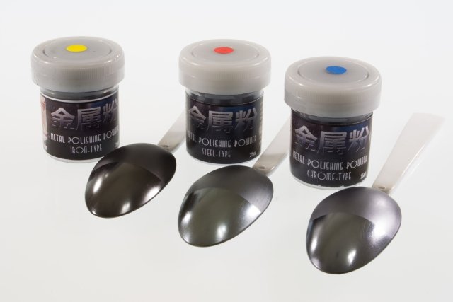 Uschi 4010 Metal Polishing Powder Iron 25 ml – image 2