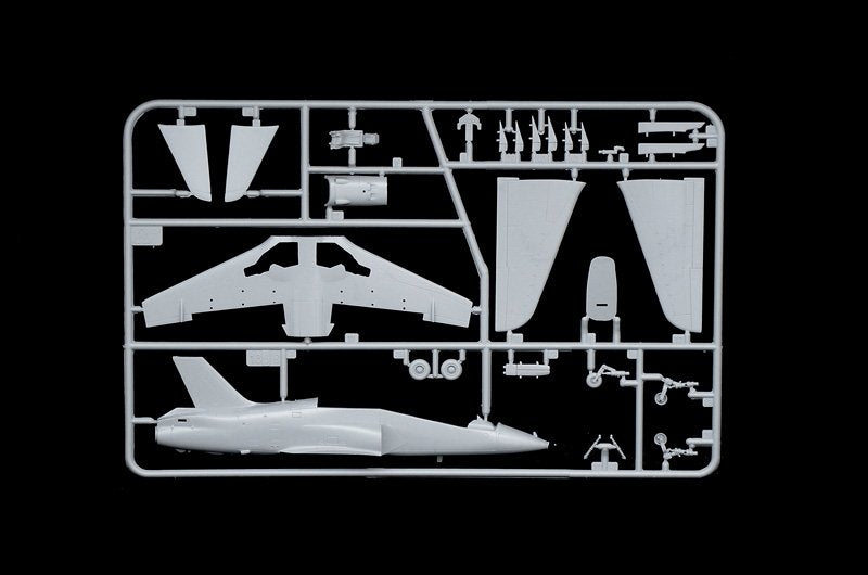 Italeri 1396 HAWK T1 1/72 – zdjęcie 2