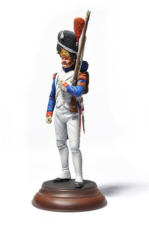MiniArt 16017 IMPERIAL GUARD FRENCH GRENADIER. NAPOLEONIC WARS 1/16 – immagine 2