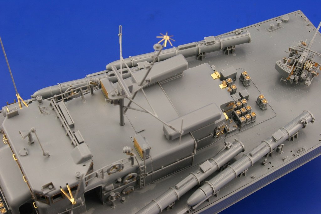Eduard 53027 PT-15 Japan Torpedo boat TAMIYA 1/72 – immagine 6