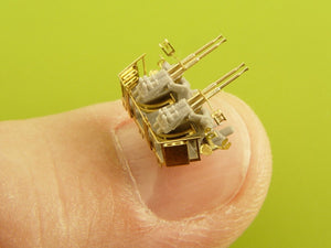 Master SM-350-094 USN 40 mm/56 Bofors quadruple mount ver.2 / with Mk-51 director - (resin, PE and turned parts) - (6pcs) 1/350 – Bild 2