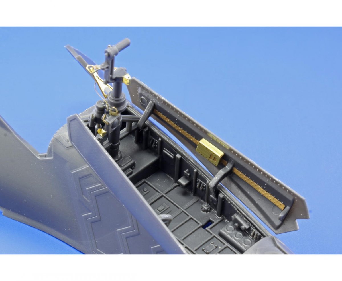Eduard 48792 F-35B exterior KITTY HAWK 1/48 – immagine 9