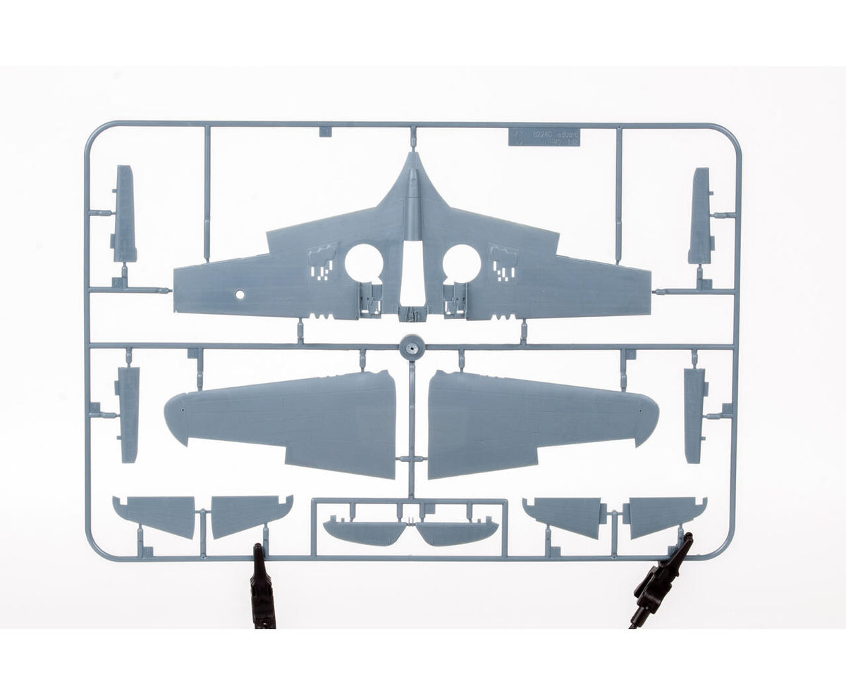 Eduard 82243 P-40K short tail 1/48 – zdjęcie 14