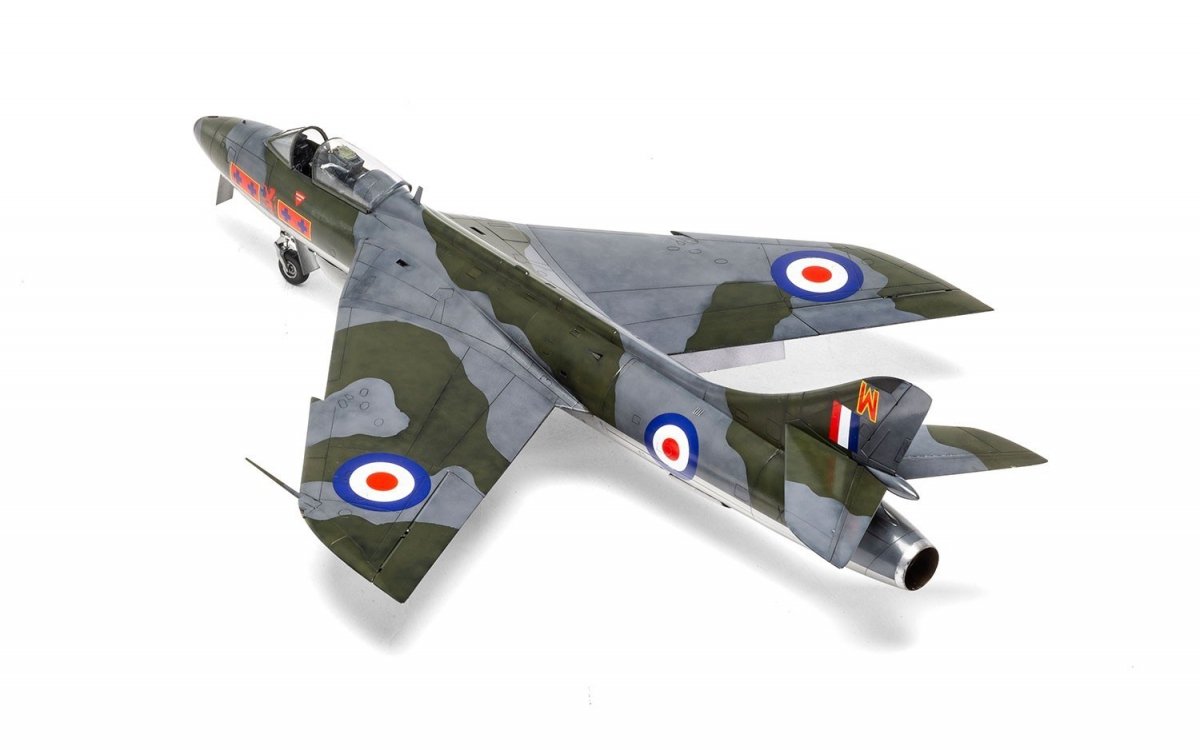 Airfix 09185 Hawker Hunter F6 1/48 – zdjęcie 15