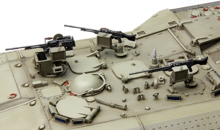 Meng Model SS-003 Achzarit Israel Heavy Armoured Personnel Carrier 1/35 – Bild 5