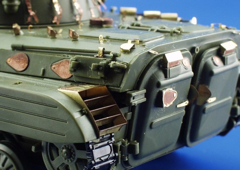Eduard 35560 BMP-2 1/35 Zvezda – Bild 3