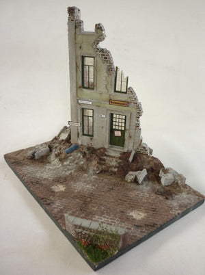 RT-Diorama 35252 Diorama-Base: Corner Ruin Berlin 1/35 – immagine 8