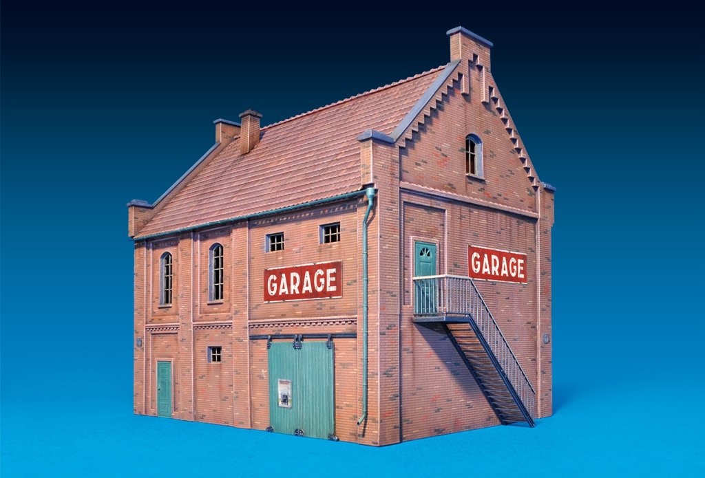 MiniArt 72031 BUILDING WITH GARAGE 1/72 – zdjęcie 2