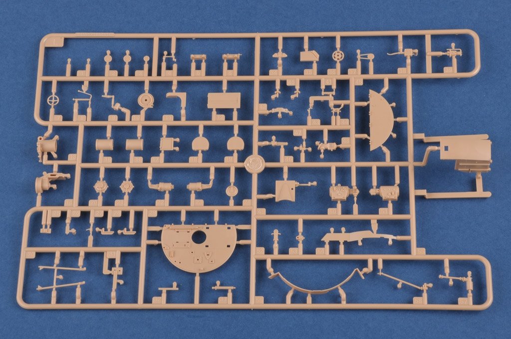 Hobby Boss 84551 German Sd.Kfz.171 Panther Ausf.G - Early Version 1/35 – image 11