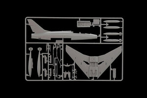 Italeri 1398 F-100F SUPER SABER (1/72) – image 3