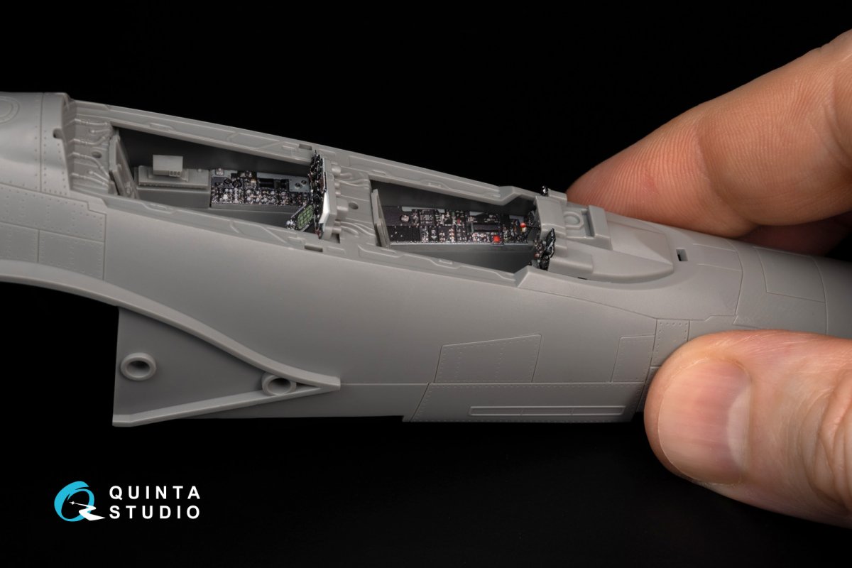 Quinta Studio QDS-48387 F-4E early with slatted wing 3D-Printed &amp;amp; coloured Interior on decal paper (Meng) (Small version) 1/48 – immagine 11