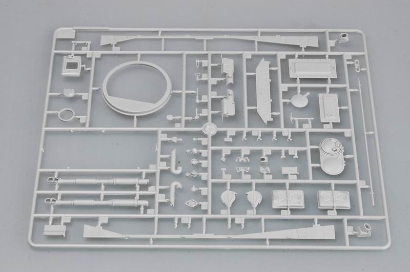 Trumpeter 00380 Russian PT-76 Light Amphibious Tank 1/35 – Bild 6