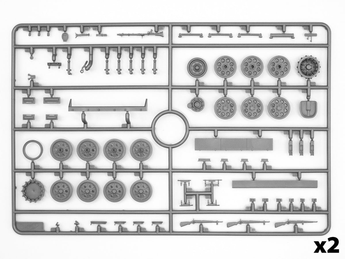ICM 35105 Beobachtungspanzerwagen Sd.Kfz.251/18 Ausf.A WWII German Observation Vehicle with crew 1/35 – imagen 13