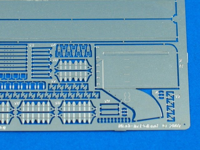 Aber 48033 SU-122 - cz. 2 - zestaw dodatkowy - błotniki Tamiya 1/48 – Bild 5