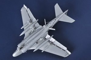 Trumpeter 01640 Grumman A-6A/E Intruder 1/72 – Bild 9