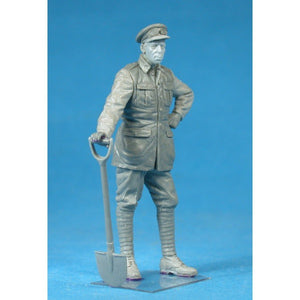 Copper State Models F35-003 British Armoured Car Division Serviceman with a shovel 1/35 – imagen 2