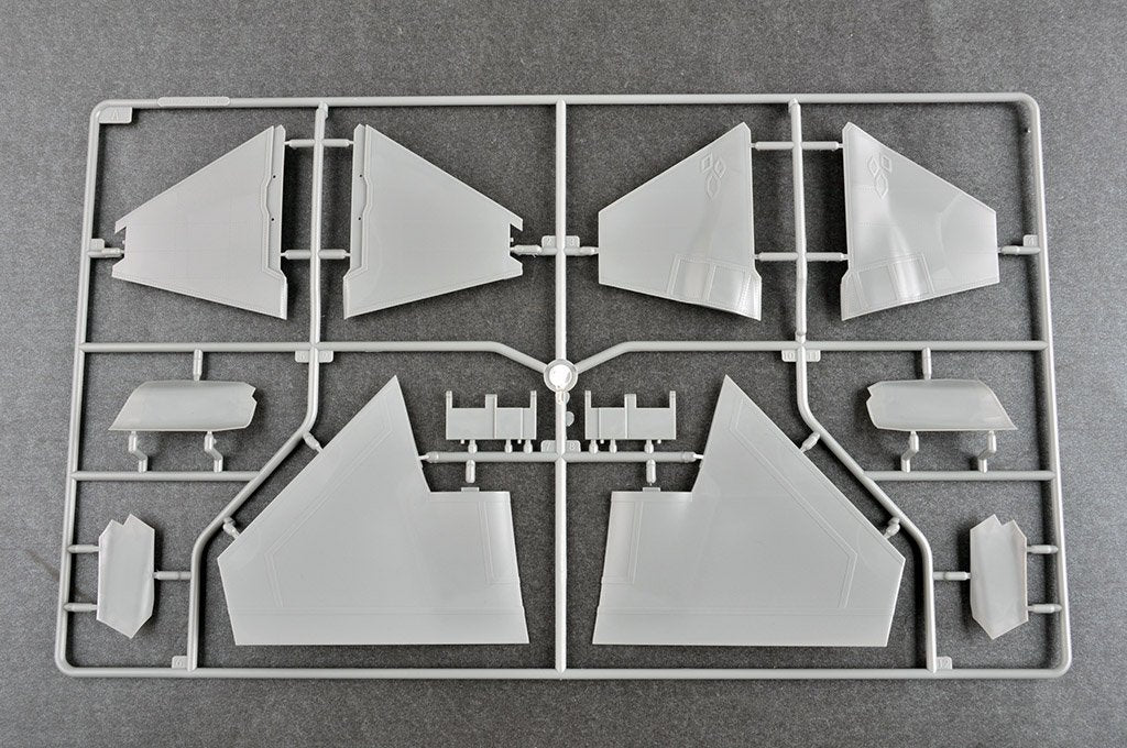 Trumpeter 03230 F-35C Lightning 1/32 – immagine 7