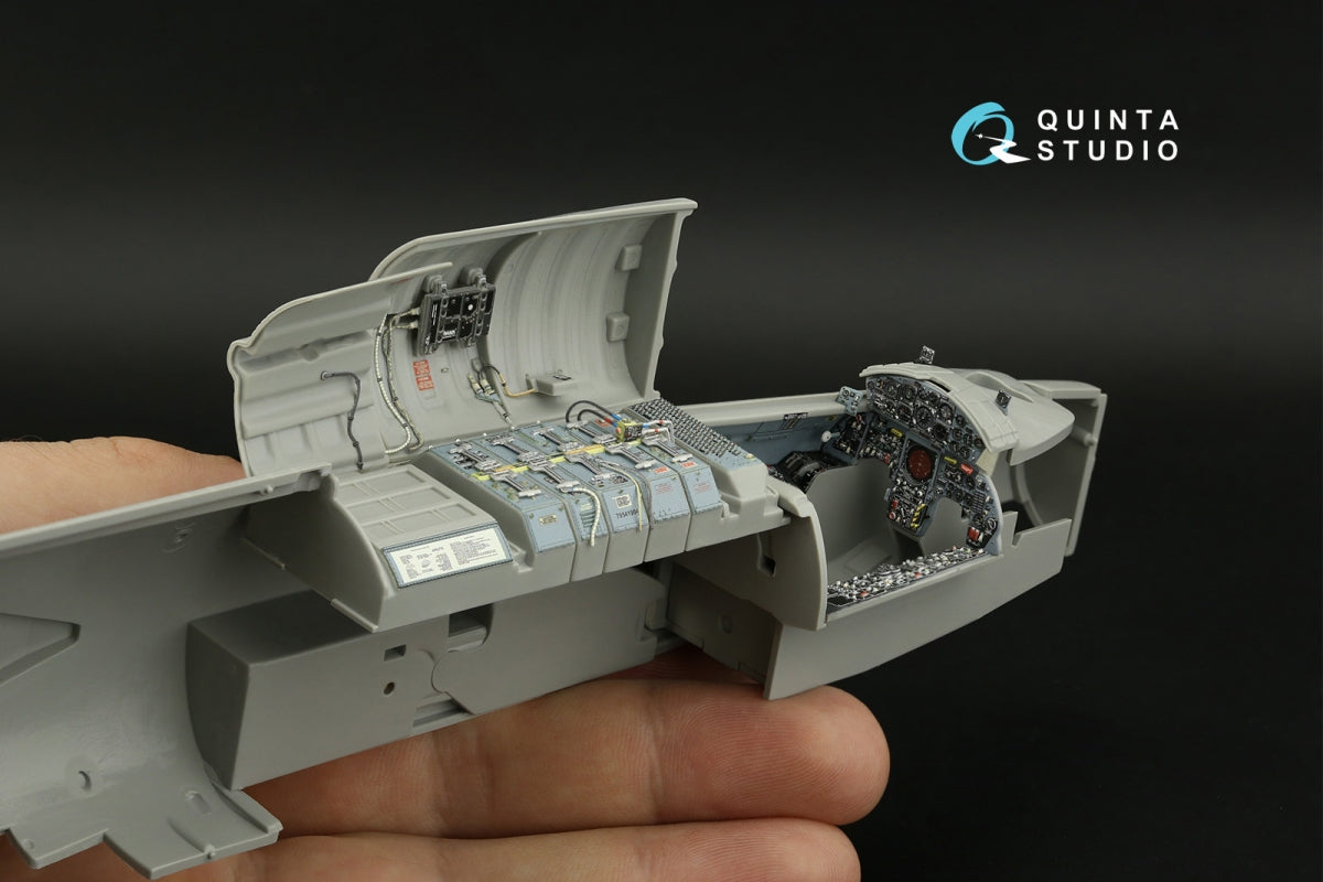Quinta Studio QD32180 F-104S 3D-Printed coloured Interior on decal paper (Italeri) 1/32 – Bild 10