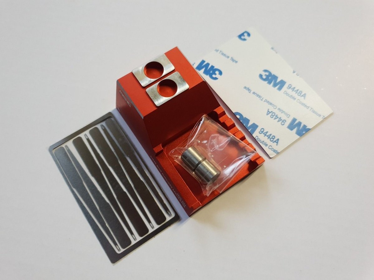 Meng Model MTS-034 CA Glue Applicators – image 2