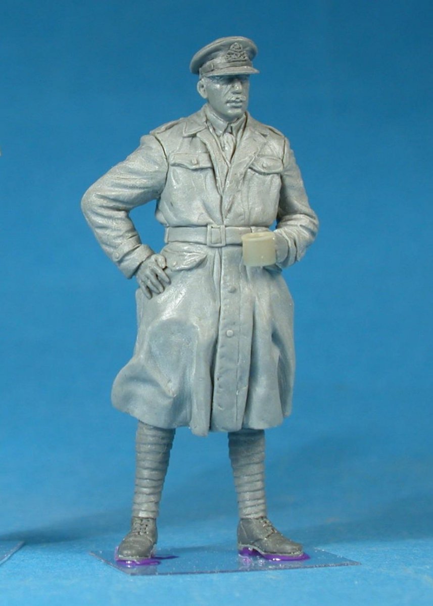 Copper State Models F35-001 British Armoured Car Division Officer on Tea Break 1/35 – Bild 2
