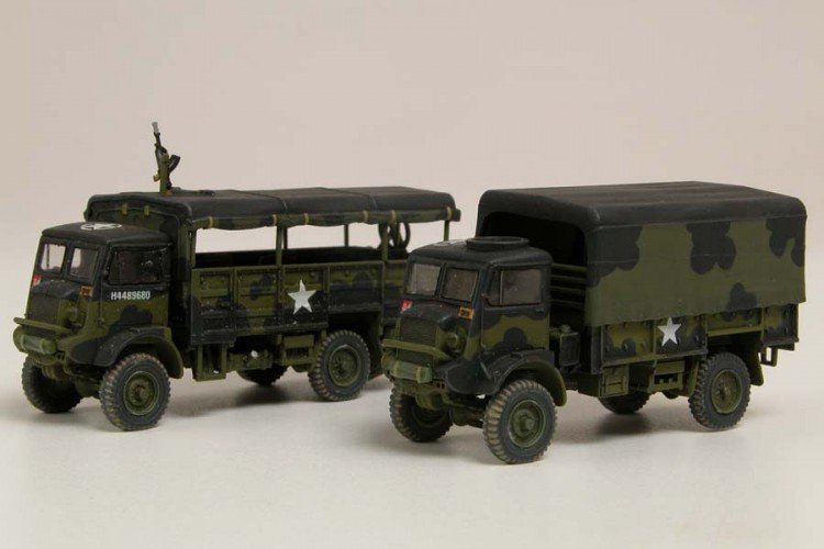 Airfix 03306A Bedford QLT And Bedford QLD Trucks 1/76 – Bild 2