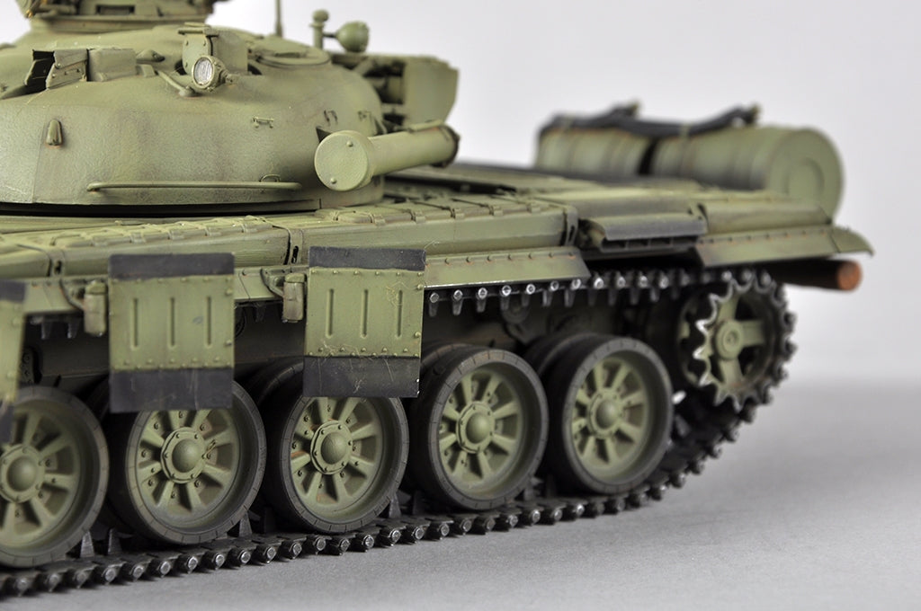 Trumpeter 09603 T-72M MBT 1/35 – immagine 22
