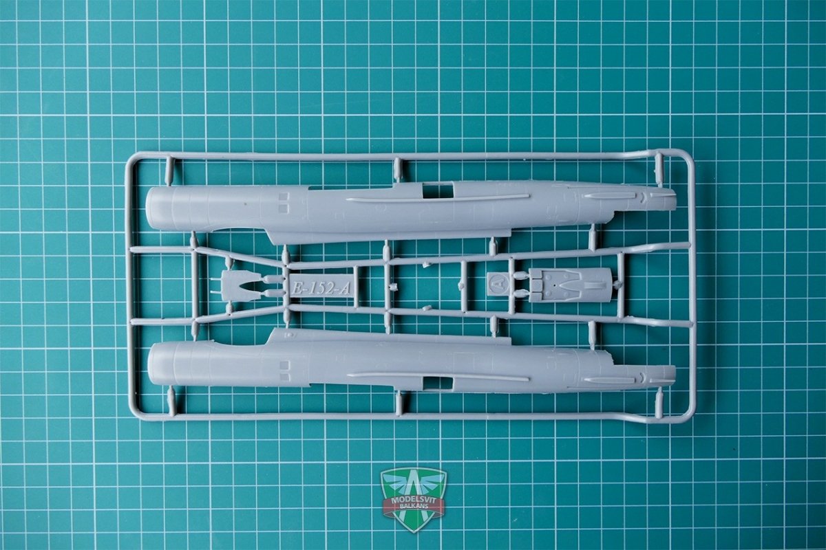 Modelsvit 72028 Ye-152A Soviet twin-engined interceptor 1/72 – imagen 5