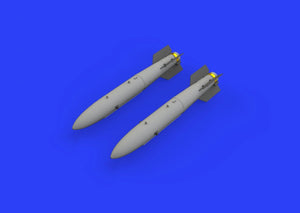 Eduard 648447 B43-0 Nuclear Weapon w/ SC43-4/ -7 tail assembly 1/48 – imagen 3