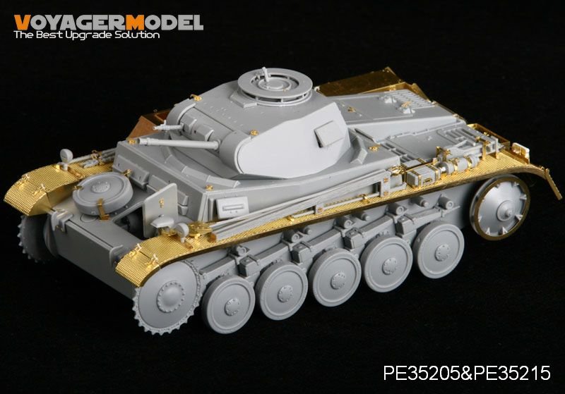 Voyager Model PE35215 Fenders for WWII Pz.KPfw. II Early Version (For DRAGON) 1/35 – Bild 5