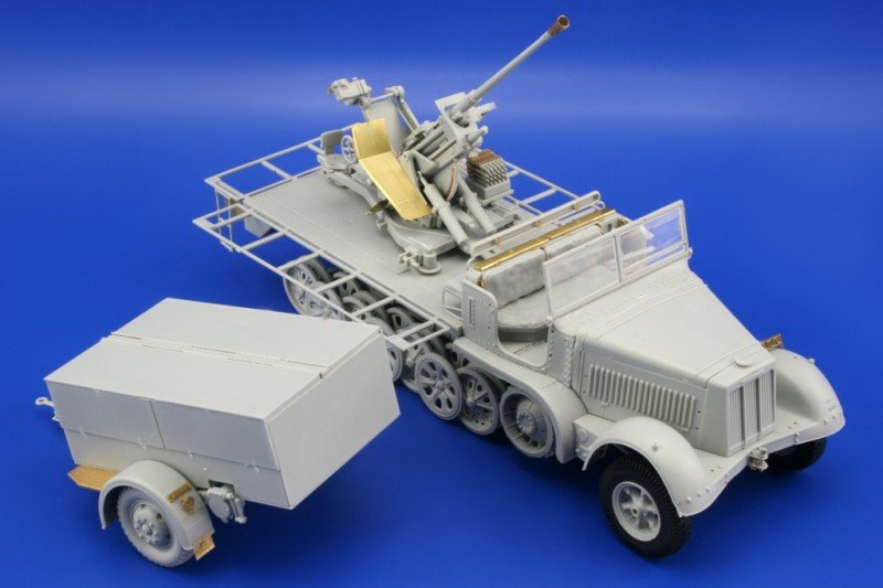 Eduard 36104 Sd. Kfz.7/2 (early) Flak 37 37mm 1/35 Trumpeter – Bild 4