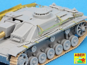 Aber 72A11 Osłony boczne do Sturmgeschutz III (wczesne) / Side skirts for Sturmgeschutz III (Early model) 1/72 – Bild 5