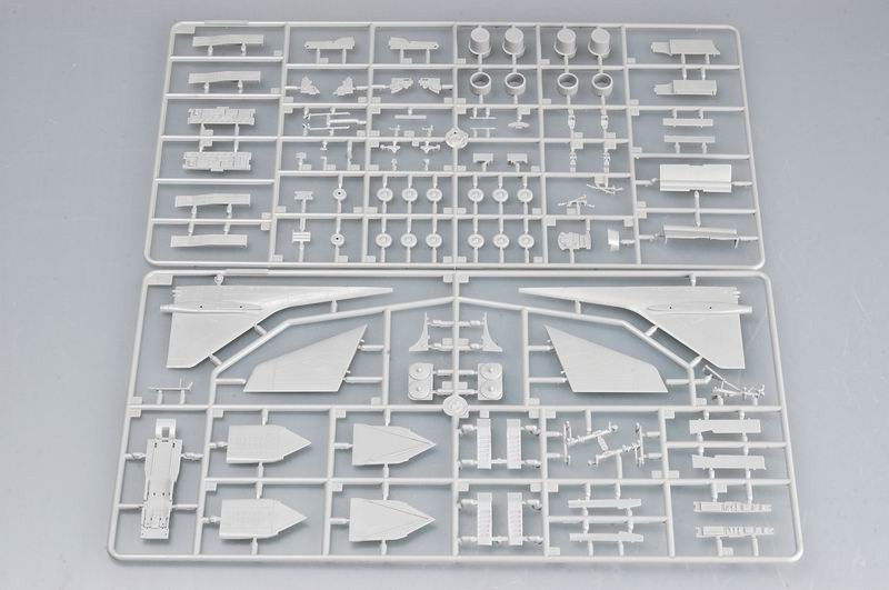 Trumpeter 03906 Tu-160 BlackJack 1/144 – image 5
