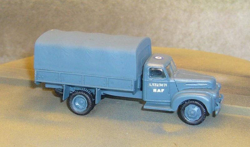 PST 72051 FORD 6 mod. 1943 Cargo 1/72 – Bild 3