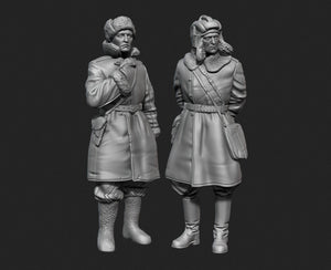 Panzer Art FI35-130 Officiers de chars soviétiques en manteau de peau de mouton, ensemble 1/35 – image 3