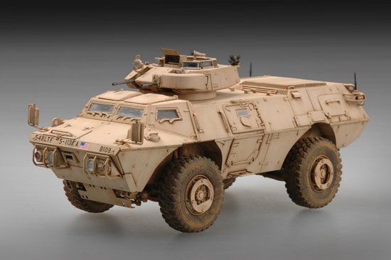 Trumpeter 07131 M1117 Guardian Véhicule blindé de sécurité (ASV) (1/72)