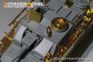 Maquette Voyager PE351054 StuG.III Ausf.G allemand de la Seconde Guerre mondiale (première production, version de base) (pour TAMIYA 35197 / DRAGON 6320, 6454, 6927 / DW35021) 1/35 – image 2